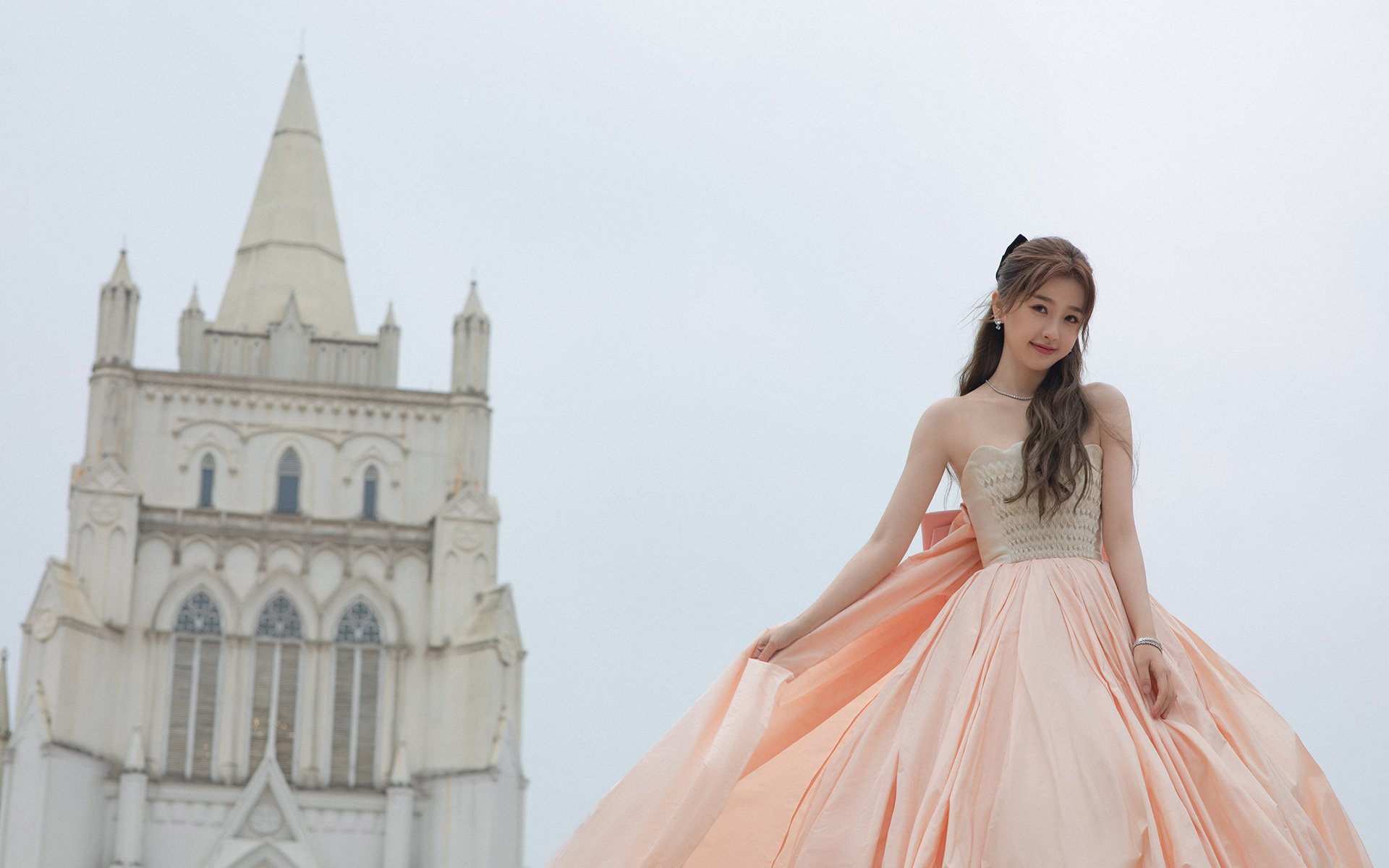 【赛事回顾】丁俊晖夺冠的精彩瞬间,分析他的攻守策略,丁俊晖取得的冠军