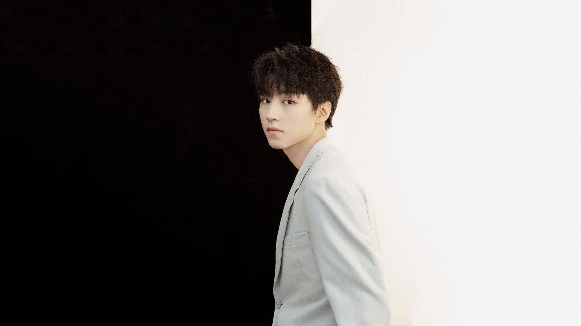 开云体育入口-伊朗马术协会与科技公司合作，开发虚拟现实训练平台，提升骑手技能。